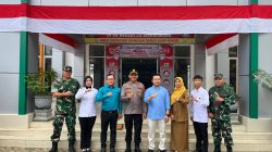 Dekat dengan Anak-anak, Kapolres Singkawang Pantau Langsung Program Makan Bergizi Gratis di SDN 23