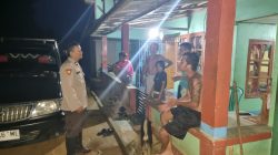 Patroli Malam Hari, Petugas Polsek Menjalin Sambangi Masyarakat Sampaikan Kamtibmas