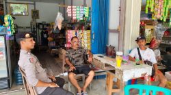 Pererat Sinergitas, Polsek Air Besar Sambangi Warga Secara Humanis