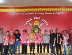 Kapolres Singkawang Jalin Silaturahmi dengan Dewan Adat Dayak, Perkuat Sinergi untuk Kota yang Aman dan Harmonis