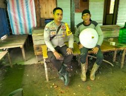 Sambang Warga, Bhabinkamtibmas Sebangki Perkuat Silaturahmi dan Kamtibmas