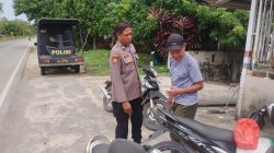 Lewat Patroli Mobil, Polisi Mandor Sapa dan Dengar Keluh Kesah Warga