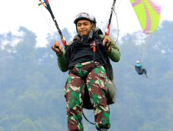Koptu Laminto Harumkan Nama Kodim 0818/Malang-Batu, di Kejuaraan Paralayang Danlanud Iswahyudi Cup 2025
