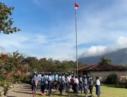 Menuntut Ilmu di Ujung Timur, Satgas Yonif 521/DY di Pedalaman Kurima, Papua Pegunungan