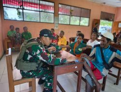 Satgas Yonif 131/Brajasakti Gelar Penyuluhan dan Pelayanan Kesehatan di Kampung Sawiyatami