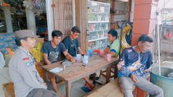 Bhabinkamtibmas Sambangi Warga Berikan Himbauan Kamtibmas