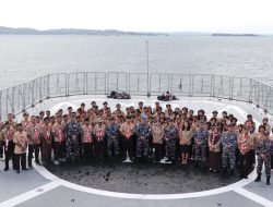 Peringatan Hari Pramuka ke-64, Kodaeral XIV Bersama Generasi Muda Kebaharian Gelar Pelayaran dan Upacara di KRI Balongan-908