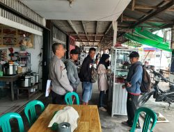 Temui Warganya Disaat Petugas Patroli Siang Dengan Memberikan Himbauan