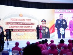 Kapolda Maluku Hadiri Tradisi Purna Tugas Komjen Pol (Purn) Ahmad Dofiri dan Pengantar Tugas Wakapolri Baru