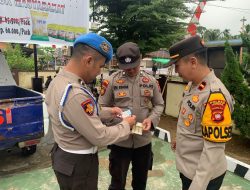 Kanit Propam Polsek Mempawah Hulu Laksanakan Gaktiblin terhadap personil Polsek