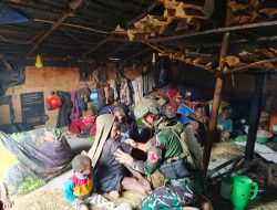 Satgas Yonif 700/WYC Gelar Safari Honai di Distrik Gome, Warga Dapat Layanan Kesehatan