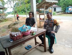Bhabinkamtibmas Polsek Sebangki Sambangi Warga, Ajak Jaga Kamtibmas