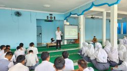 Sat ResNarkoba Polres Banyuasin melaksanakan Penyuluhan tentang bahaya penyalahgunaan Narkotika di SMA Negeri 1 Banyuasin III