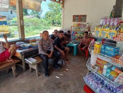 Lewat Patroli Dialogis, Anggota Polsek Menjalin Sampaikan Imbauan Kamtibmas