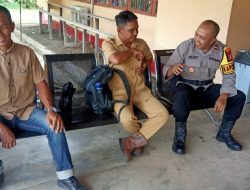 Kapolsek Sebangki Koordinasi dengan Kades Kumpang Tengah, Dukung Program Penanaman Jagung 1 Desa 1 Hektare