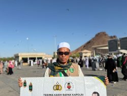 Umroh Gratis Kapolri: Dari Wartawan hingga Ustadz