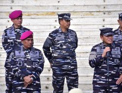 Danpasmar 1 Dampingi Kasal Tinjau Prajurit Pasmar 1 Saat Amankan Gedung DPR/MPR RI