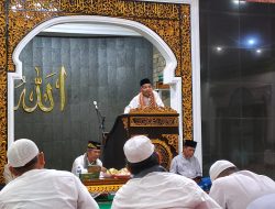 Penceramah : Hidup mau selamat Perbaiki Akhlak & ibadah
