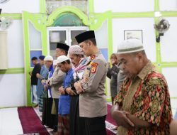 Subuh di Masjid Jami, Kapolda Maluku Bersujud Bersama Rakyat: Teguhkan Iman dan Persatuan Lewat Subuh Berjamaah
