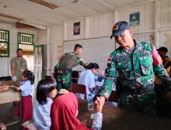 ‎Pos Fayit Satgas Yonif 123/Rajawali Gelar Imunisasi Massal Bersama Distrik dan Puskes Fayit di Distrik Fayit, Kabupaten Asmat