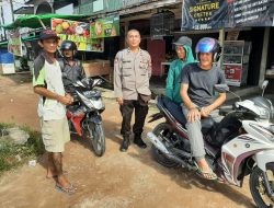 Sapa Pedagang hingga Tukang Ojek, Polsek Mandor Jaga Kamtibmas Lewat Patroli Siang
