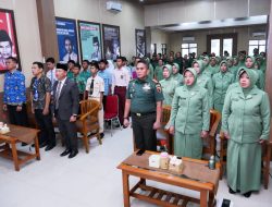 Gelar Penyuluhan dan pemeriksaan Kesehatan, Kodim 0808 Sosialisasi Bahaya Miras, Narkoba, HIV/AIDS, Pornografi dan LGBT Kepada Keluarga TNI