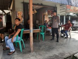 Cegah Gangguan Kamtibmas, Polsek Mandor Laksanakan Patroli Dialogis Siang Hari