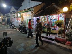 TNI, FKPPI, dan Linmas Bersinergi Jaga Kamtibmas Mojosongo Lewat Patroli Malam
