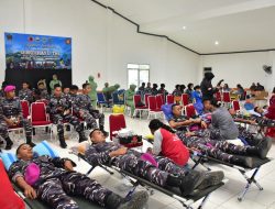 Koarmada III Mengikuti Donor Darah Peringatan HUT ke-80 TNI di Kodaeral XIV Sorong
