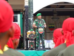 Atraksi Spektakuler Warnai Penutupan Latihan Pencak Silat Militer Kodam I/BB