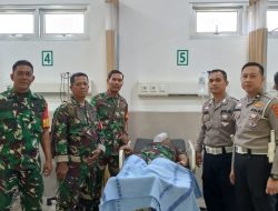 Solidaritas TNI–Polri: Anggota Ditlantas Polda Sumsel Evakuasi Babinsa yang Mendadak Sesak Napas