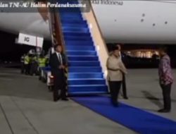 Presiden RI Prabowo Subianto Tiba di Tanah Air Usai Menghadiri Undangan Parade Militer Beijing Cina, Pangkalan TNI AU Halim Perdanakusuma Rabu Malam 3 September 2025