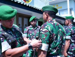 Dandim 0808/Blitar Lantik 68 Prajurit Naik Pangkat, Tegaskan Pentingnya Dedikasi Dan Doa