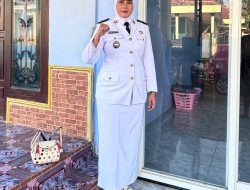 Malang – Inilah Sosok Kepala Desa Tlogosari, Lilik Rahayu: Pemimpin Perempuan yang Peduli pada Warganya