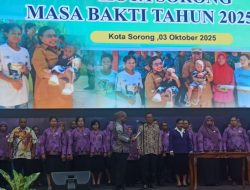 Wali Kota Sorong Lantik Tim Pembina Posyandu: Garda Terdepan Wujudkan Generasi Sehat