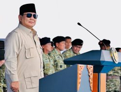 Presiden Prabowo Subianto Menghadiri Acara Presidential Inspection di Kapal Perang Republik Indonesia