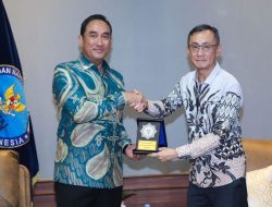 Kepala BNN RI Menerima Kunjungan Bilateral CNB Singapura