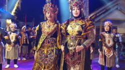 Tlogosari Fest Carnival Meriahkan Peringatan Bersih Desa, Kepala Desa Lilik Rahayu Berbaur Akrab dengan Warga