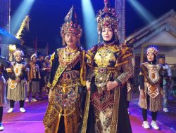 Tlogosari Fest Carnival Meriahkan Peringatan Bersih Desa, Kepala Desa Lilik Rahayu Berbaur Akrab dengan Warga