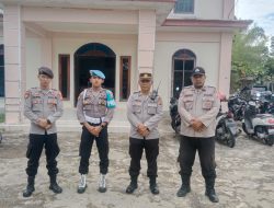 Pengamanan Ibadah Minggu Di Gereja Oleh Personil Polsek Ngabang Terpantau Aman Kondusif