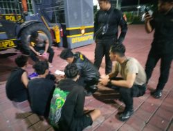 Peredaran Pil Koplo Berhasil Digagalkan! Patroli Raimas Kalam Munyeng Polres Gresik Amankan Tiga Tersangka