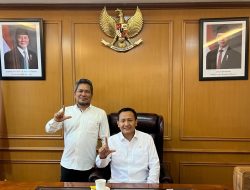 Wamen Kehutanan Bersama Ketua DPW Sumsel Tani Merdeka Mendiskusikan Fungsi Hutan