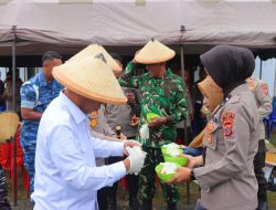 Dukung Swasembada Pangan 2025 Kapolres Tual dan Wakil Walikota Tanam Jagung Serentak