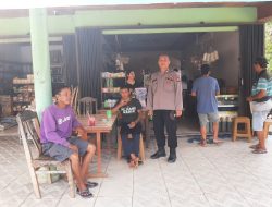 Patroli yang Menyejukkan, Polsek Mandor Jaga Kamtibmas Sambil Bangun Keakraban