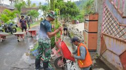 Arco Sang Pejuang: Alat Sederhana Kunci Keberhasilan Pengecoran Drainase TMMD ke-126 di Lebakharjo, Malang