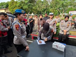 Tim Propam Polda Sumsel Gelar Pemeriksaan Kelengkapan Administrasi dan Tes Urin di Polres Pagaralam