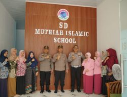 Polda Sumsel dan Polres OKI Bagikan 3.471 Paket Makanan Bergizi Gratis ke Sekolah di Kayuagung