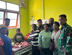 Sigap! Pos Okpol Satgas Yonif 751/VJS Donorkan Darah, Selamatkan Pasien di RSUD Oksibil