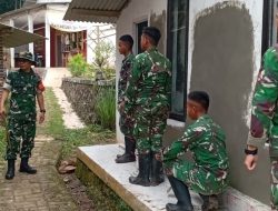 Dansatgas TMMD Ke-126 Tinjau Lokasi Perehaban Mushola Yang Sudah Mencapai 35 Persen