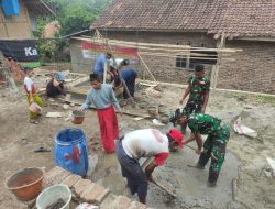 Satgas TMMD ke-126 Kodim 0601/Pandeglang Bersama Warga Laksanakan Pembuatan Bak Penampungan Air dari Sumur Bor